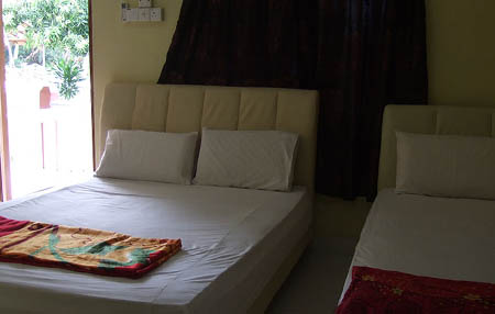 NORDIN CHALET - Room Deluxe - 1 x double bed + 1 x single bed-View1